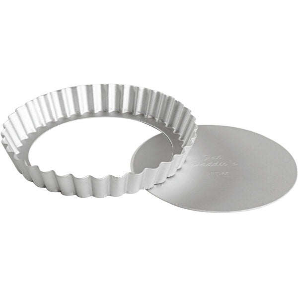 Fat Daddio's - ProSeries 6.5" x 1" Round Anodized Aluminum Fluted Tart and Quiche Pan with Removable Bottom - PFT-65